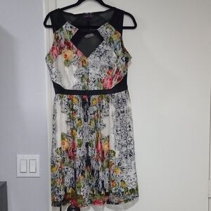 Floral Mesh-Inset Midi Dress - Black/Multicolor Size XL